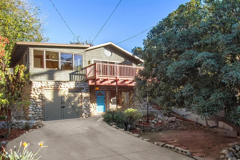 556 Oakdale, Sierra Madre, CA 91024
