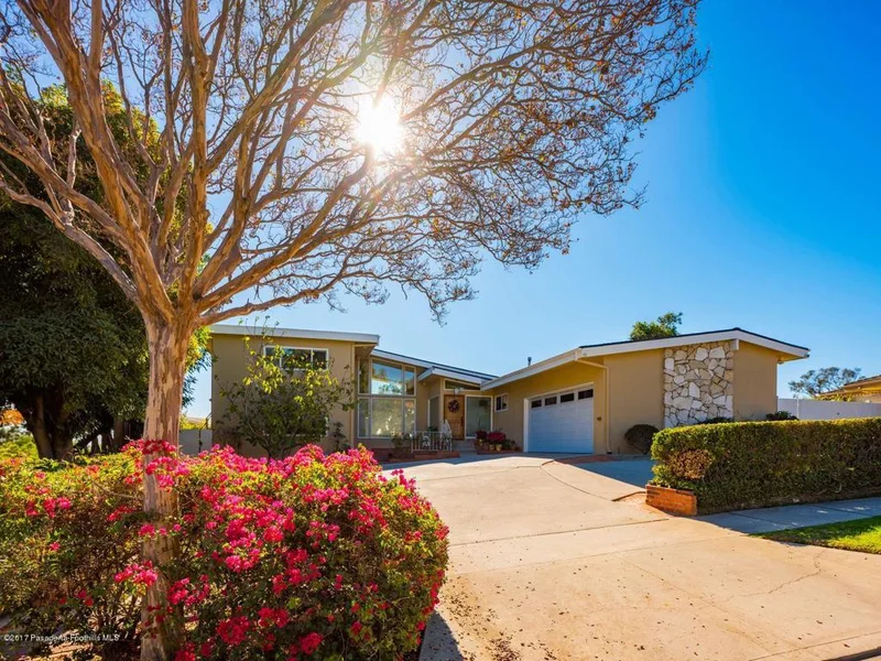 857 Flores De Oro, South Pasadena, CA 91030