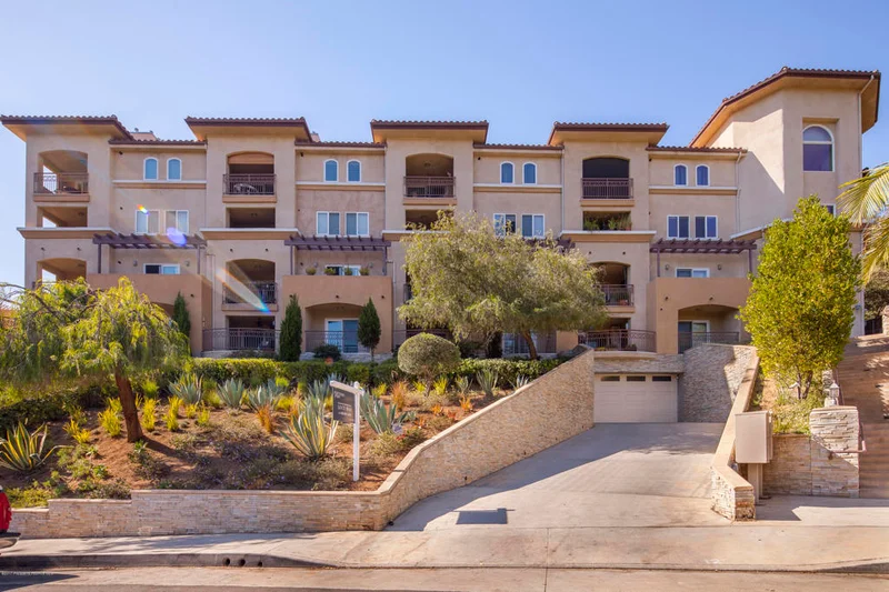 6221 Monterey Road 201, Los Angeles, CA 90042