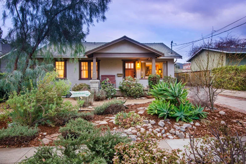 1153 Armada, Pasadena, CA 91103