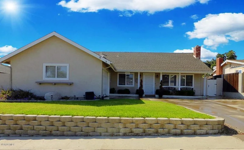 1223 Owens, Ventura, CA 93004