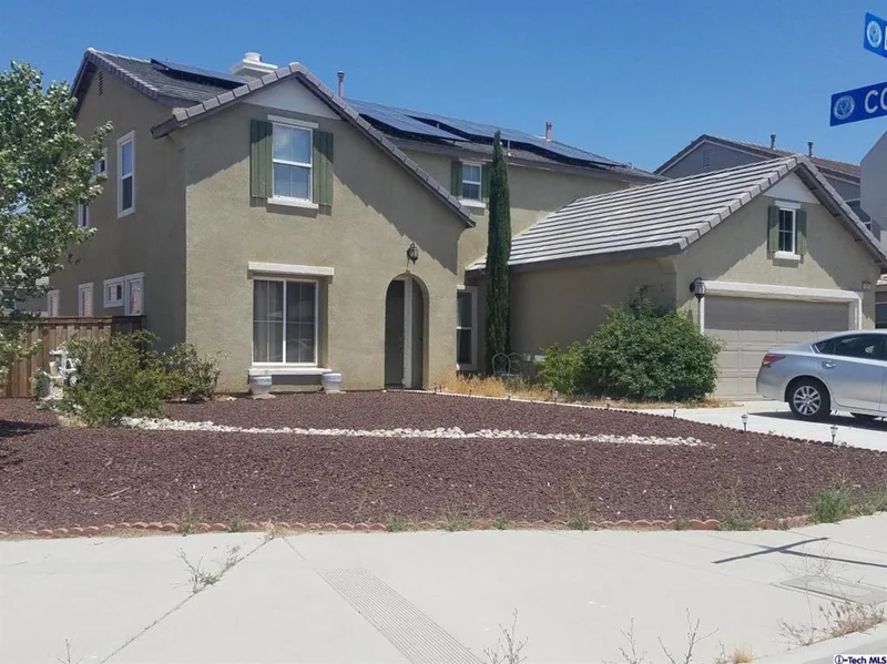 12324 Los Moras, Victorville, CA 92392