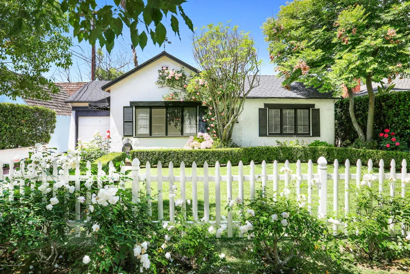 269 Greenwood, Pasadena, CA 91107