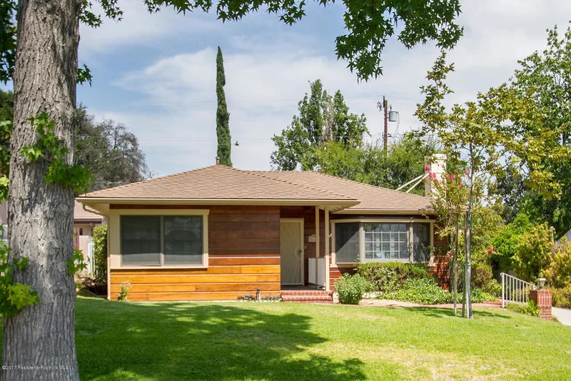 4612 Viro, La Canada Flintridge, CA 91011