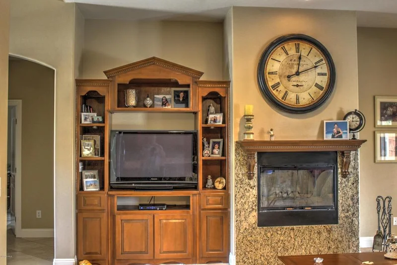 27641 Hialeah, Tehachapi, CA 93561
