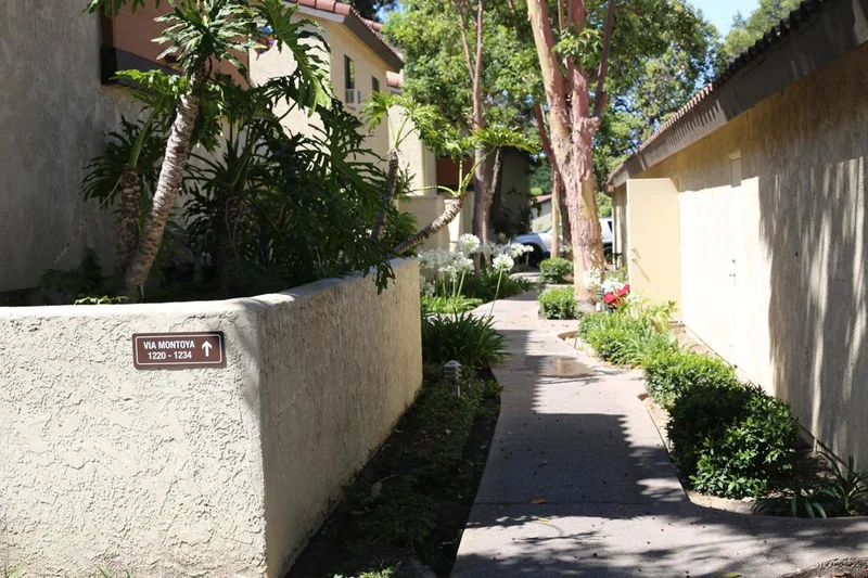 1226 Via Montoya, Camarillo, CA 93010