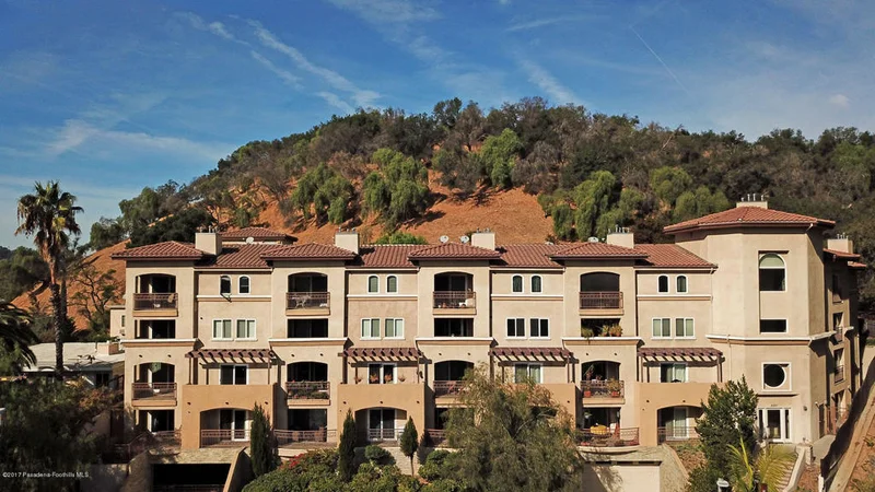 6221 Monterey #303, Los Angeles, CA 90042