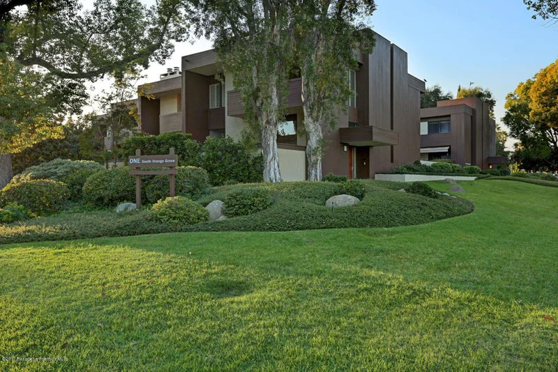 1 Orange Grove #5, Pasadena, CA 91105