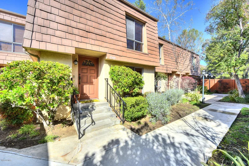 27409 Country Glen, Agoura Hills, CA 91301