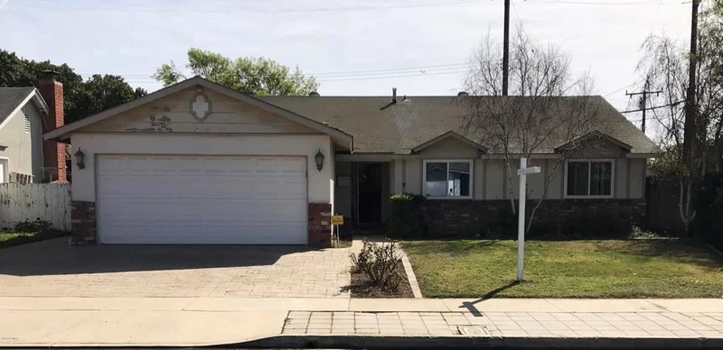 2734 Landen, Camarillo, CA 93010