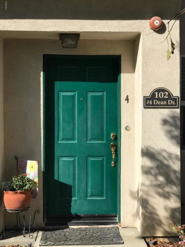 102 Dean #4, Santa Paula, CA 93060