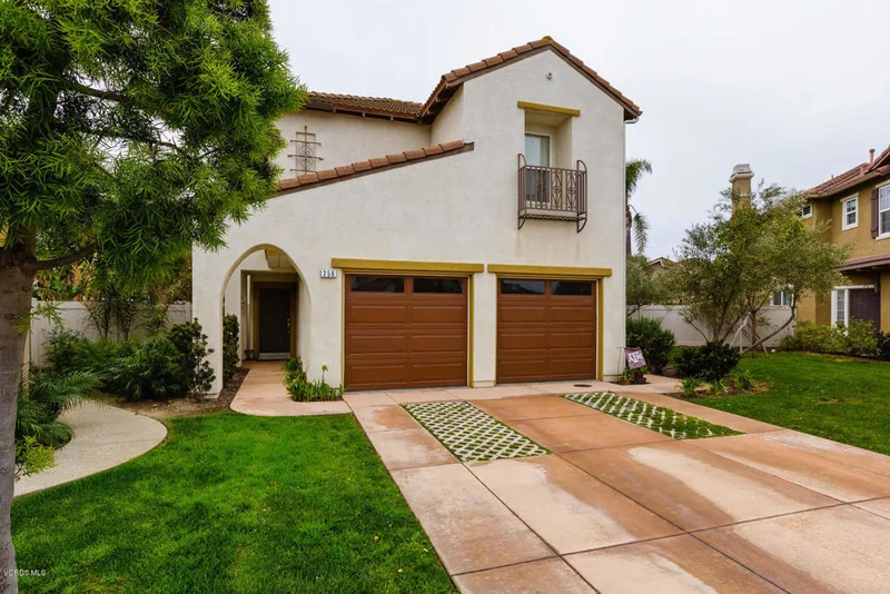 258 Field, Oxnard, CA 93033
