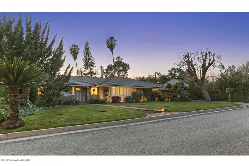 615 Carroll, Pasadena, CA 91107