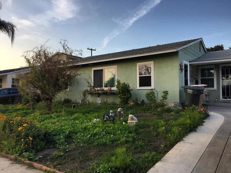 2727 Vancouver, Ventura, CA 93003