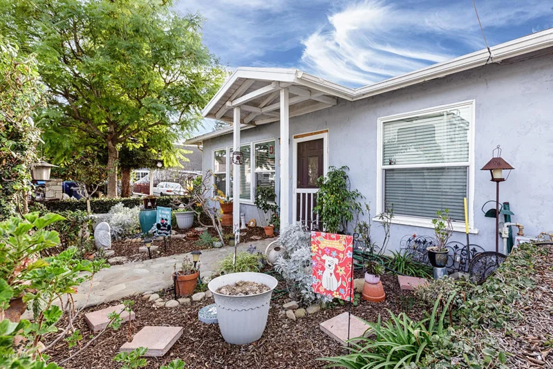 229 Apricot, Oak View, CA 93022