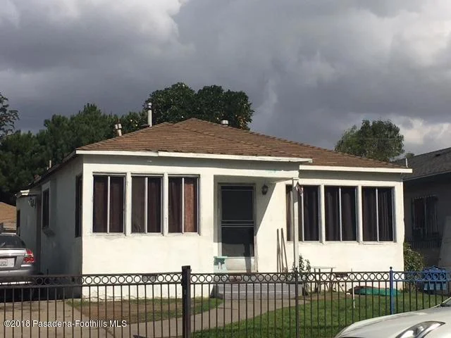 413 102nd, Los Angeles, CA 90003