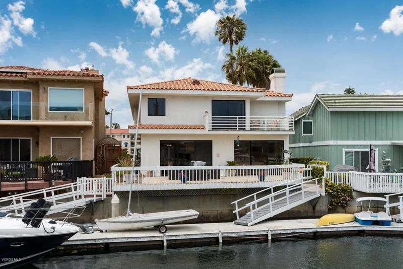 4200 Hemlock, Oxnard, CA 93035
