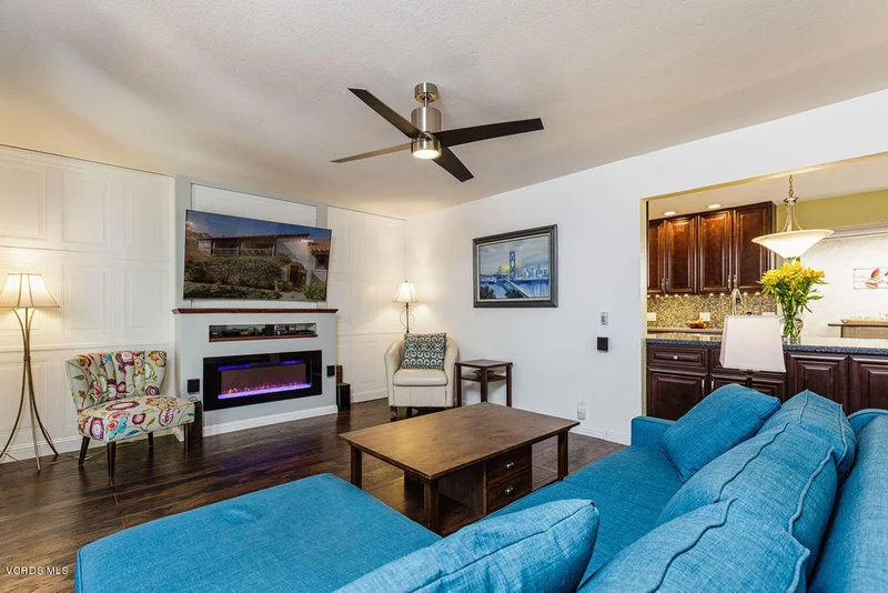79 Mission Plaza, Ventura, CA 93001