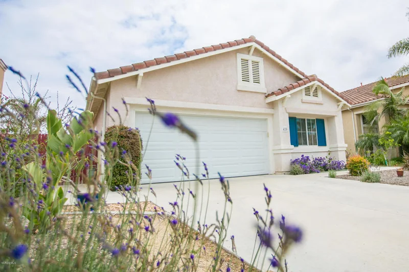 420 Avenida Valencia, Camarillo, CA 93012