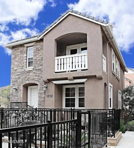 1252 Dominica, Oxnard, CA 93035