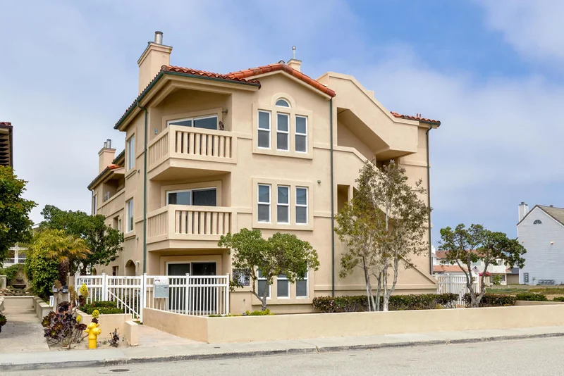 5243 Neptune, Oxnard, CA 93035