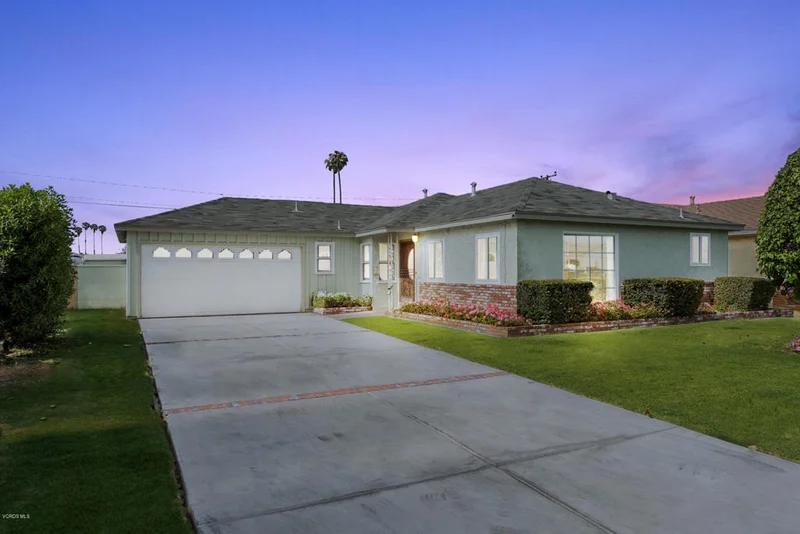 225 Olive, Oxnard, CA 93033