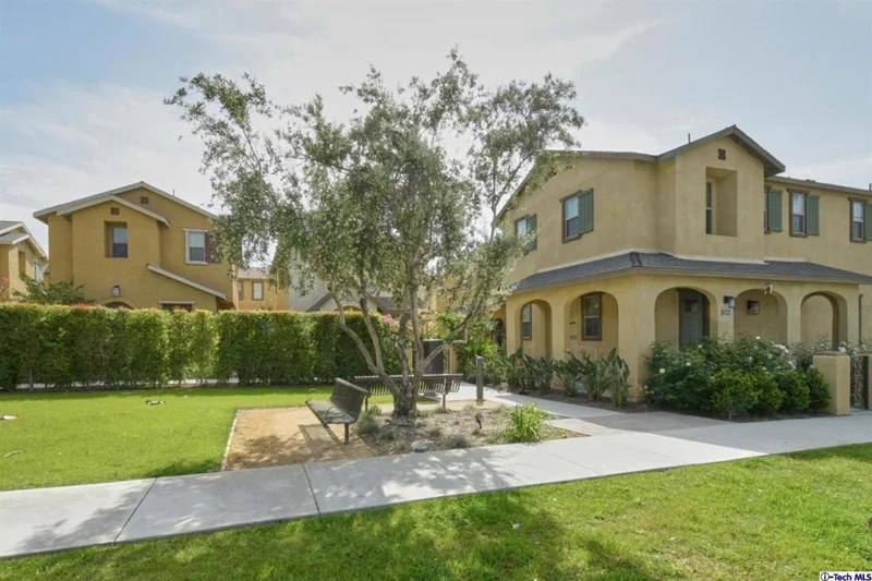 904 Alameda, Azusa, CA 91702