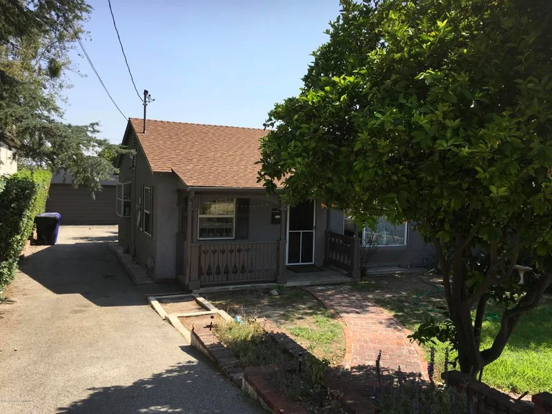 2746 Alabama, La Crescenta, CA 91214