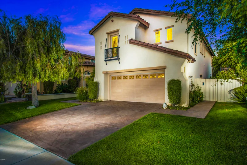 1844 Padre, Camarillo, CA 93012