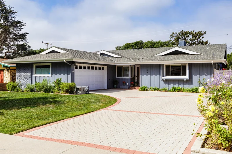 123 Stratford, Ventura, CA 93003