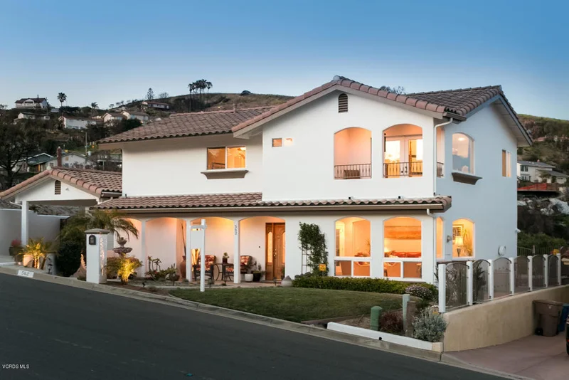 562 Valley View, Ventura, CA 93003