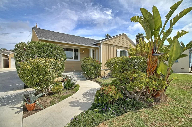 3013 Channel, Ventura, CA 93003