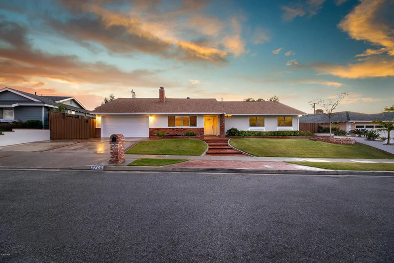 270 Sidlee, Thousand Oaks, CA 91360