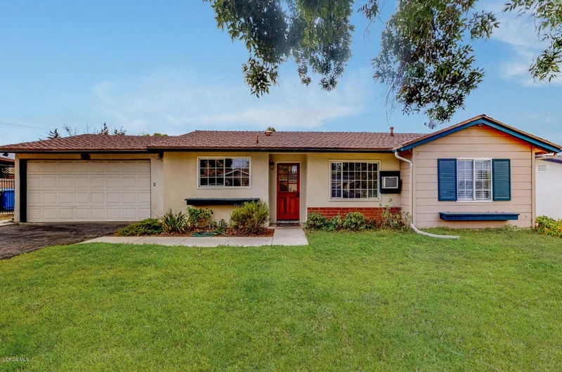 768 Calle Clavel, Thousand Oaks, CA 91360