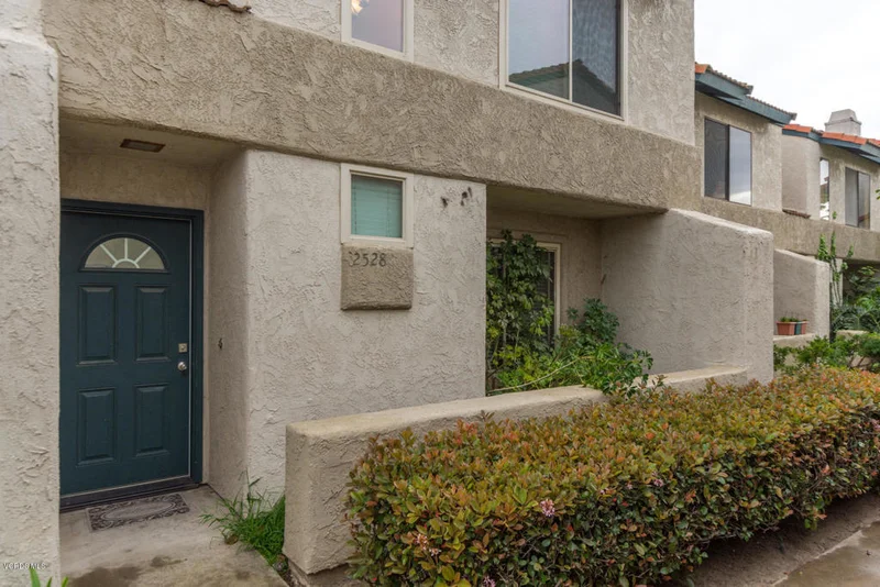 2528 Manzanita, Oxnard, CA 93033