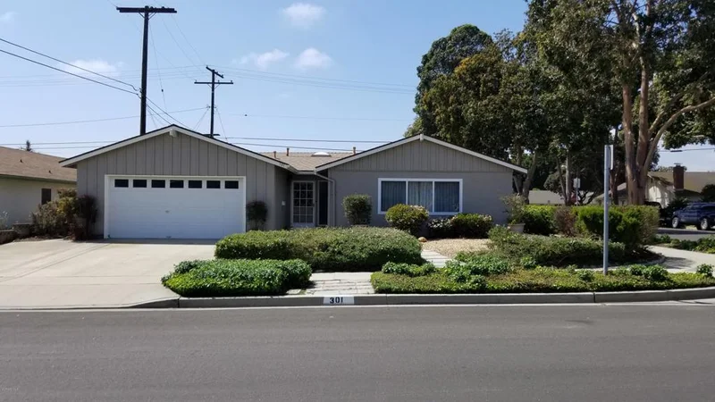 301 Broderick, Ventura, CA 93003
