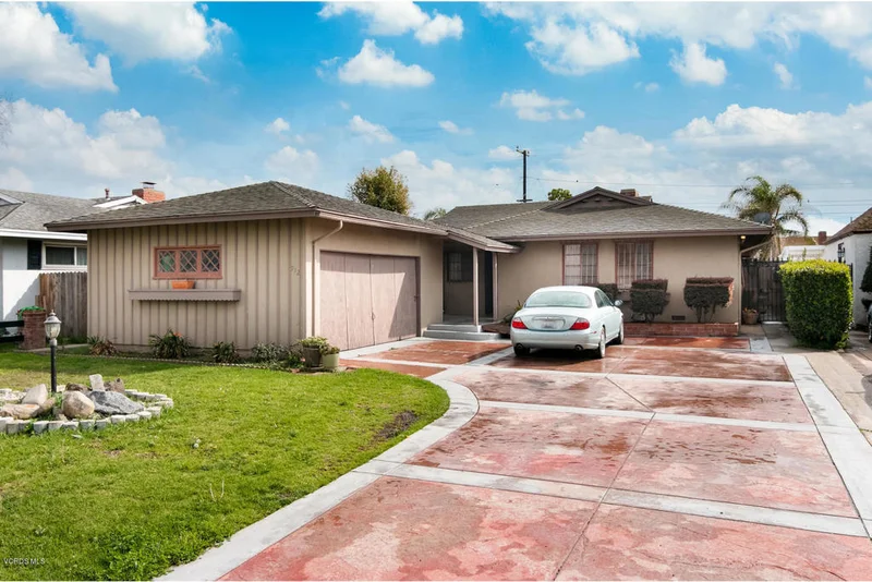 912 Roderick, Oxnard, CA 93030