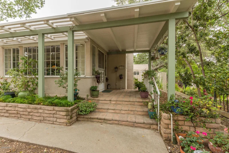 1009 Laurel, Santa Paula, CA 93060