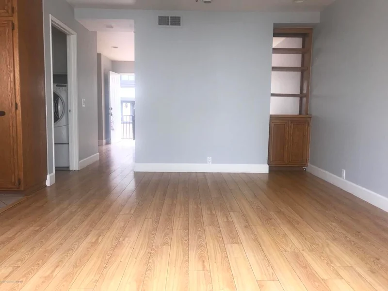 11300 Foothill #15, Sylmar, CA 91342