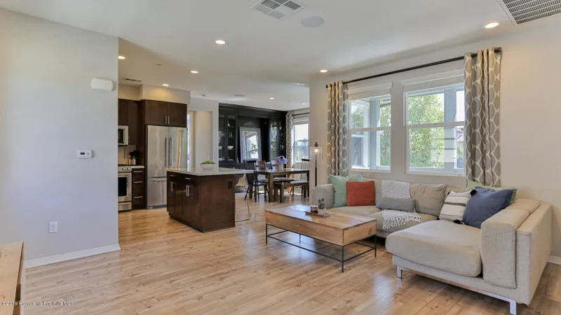 275 Wilson #6, Pasadena, CA 91106