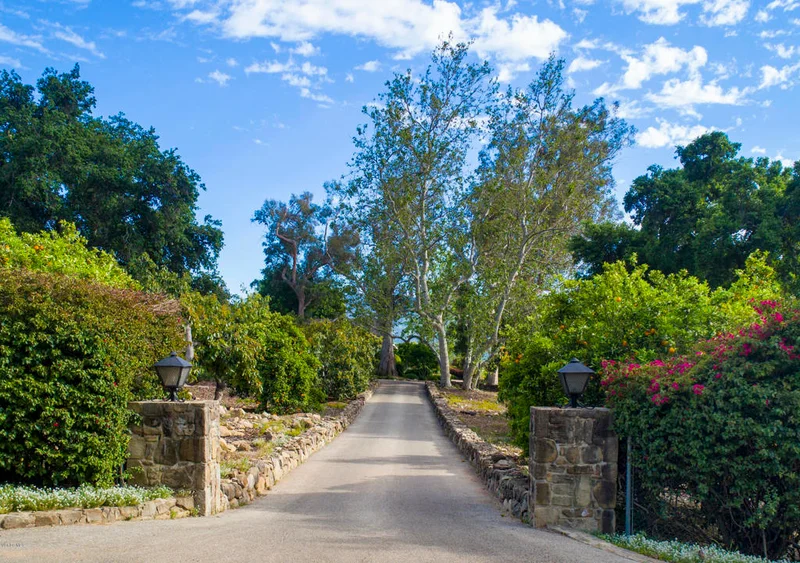 4106 Thacher, Ojai, CA 93023
