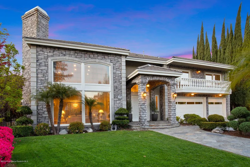 775 Forest Green Drive, La Canada Flintridge, CA 91011