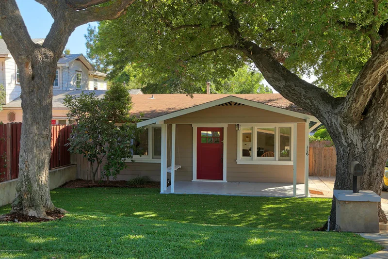 116 Palm, Altadena, CA 91001