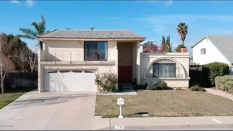 1043 Dara, Camarillo, CA 93010