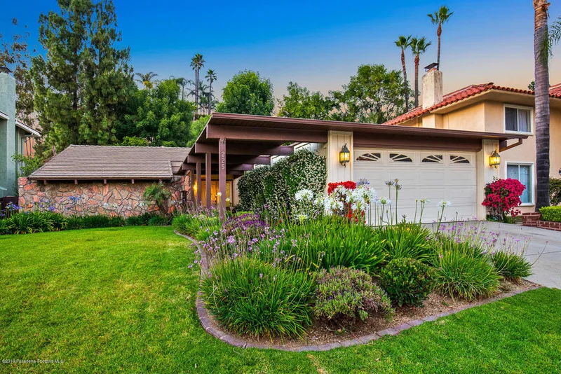 225 Mariners View, La Canada Flintridge, CA 91011