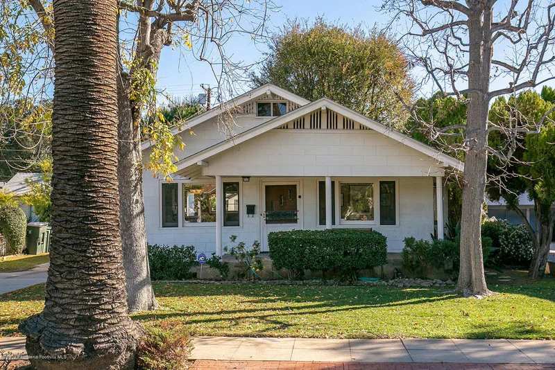100 N Greenwood Avenue, Pasadena, CA 91107