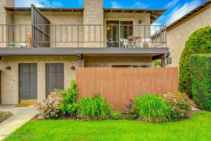 105 Mayflower #E, Monrovia, CA 91016