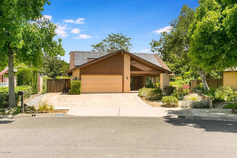 11504 Oakcrest, Ojai, CA 93023