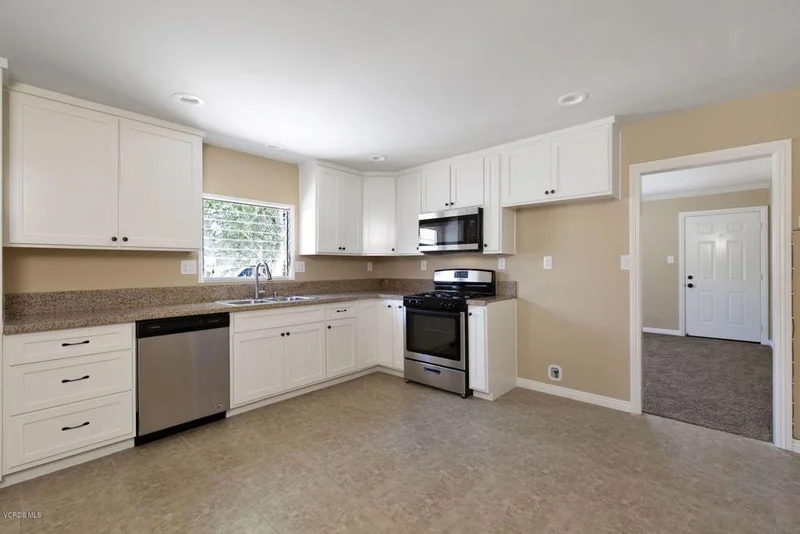 911 3rd, Fillmore, CA 93015