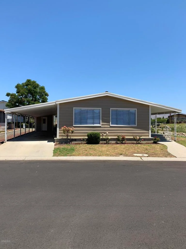 124 Poinsettia Gardens, Ventura, CA 93004